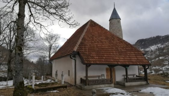 Dzamija Umoljani3